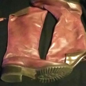 Leather boots size 41 (burgundy )NO DISCOLORATION MORE PIC UPON REQUEST